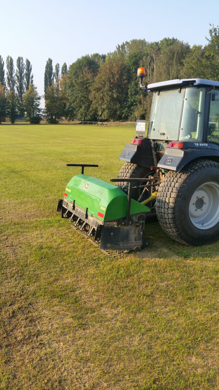 6403b295-e269-4938-b990-f3092a4118aa