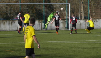 SG Röblingen/Stedten II - SG LSV/FCM 4:6 (1:4)